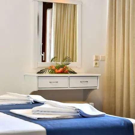 Korali Apartahotel Troulos