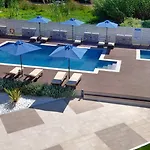 Korali 4*