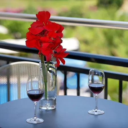 מלון דירות Korali טרולוס