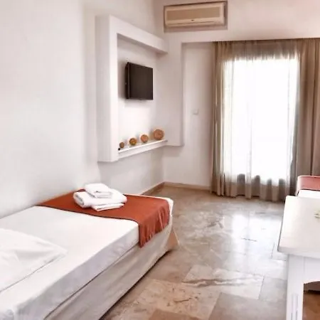 Korali 4* טרולוס